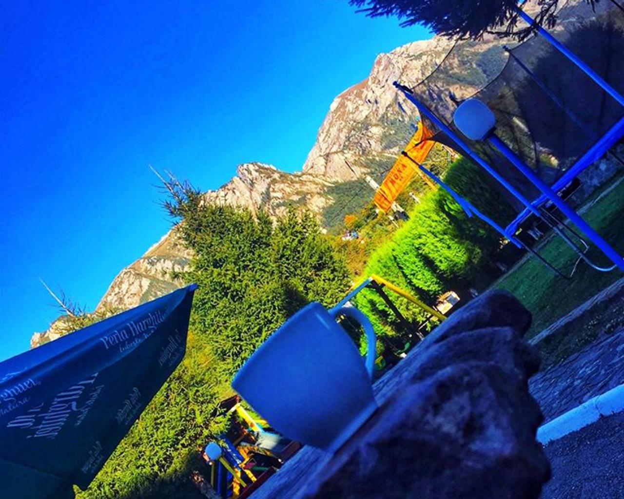 Complex Mona Caraiman Hotel Buşteni Buitenkant foto